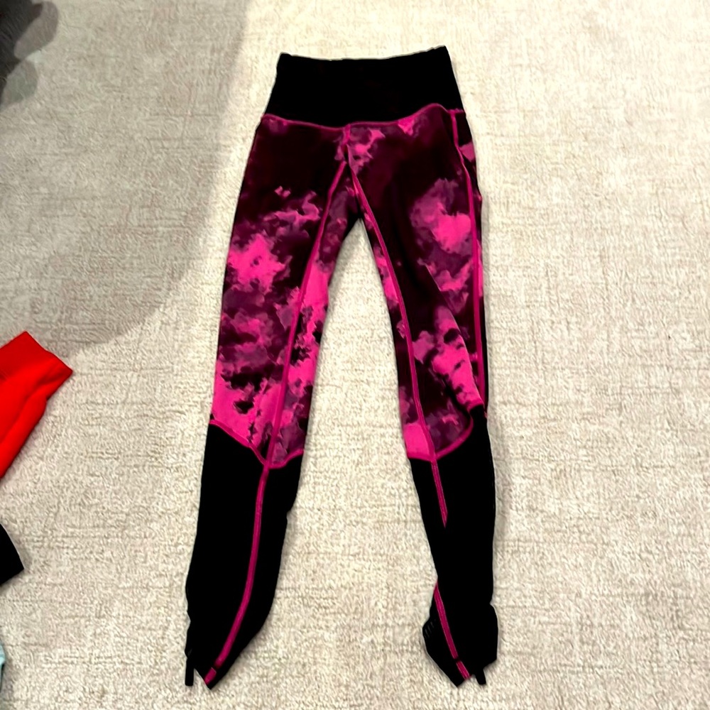lululemon pink tye dye mesh leggings. SUPER RARE!!! OFFER BEFORE YOU BUY